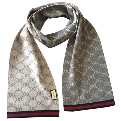 foulard pour homme gucci|Gucci .